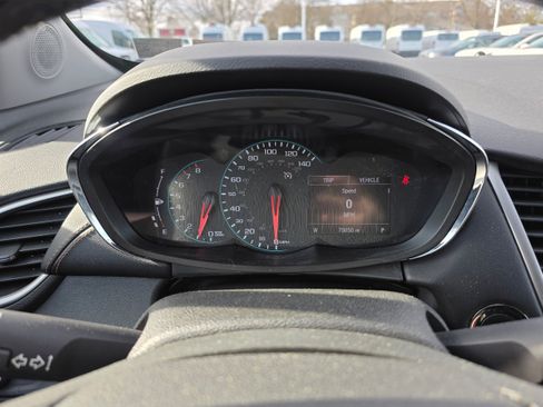 Used 2019 Chevrolet Trax LT w/ LT Convenience Package image 15