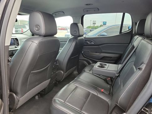 Used 2023 GMC Acadia SLT AWD/4WD image 8