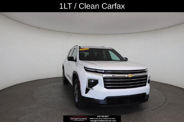 Used 2025 Chevrolet Traverse LT w/ Driver Confidence Package FWD image 29