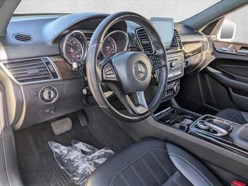Used 2018 Mercedes-Benz GLE 350 image 10