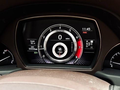 Used 2020 Lexus LS 500 w/ Accessory Package (Z2) RWD image 19