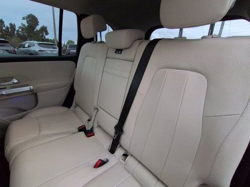 Used 2021 Mercedes-Benz GLB 250 image 15