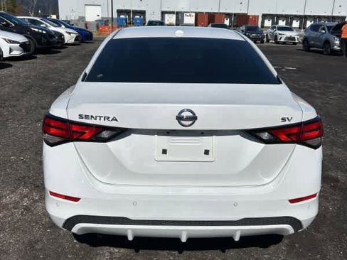 Used 2020 Nissan Sentra SV image 3