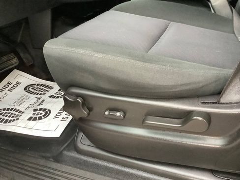 Used 2012 Chevrolet Suburban 2500 w/ Skid Plate Package AWD/4WD image 39