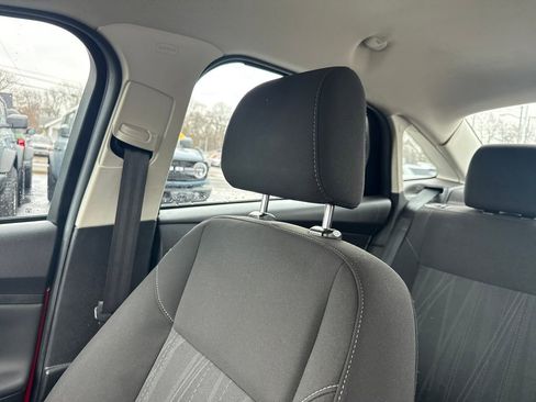 Used 2015 Ford Focus SE image 35