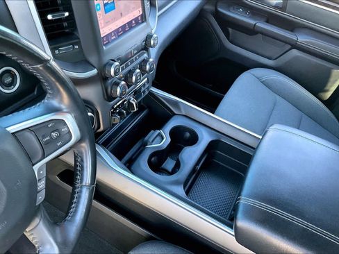 Used 2022 RAM 1500 Big Horn w/ Night Edition RWD image 16
