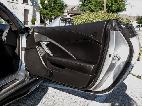 Used 2014 Chevrolet Corvette Stingray Convertible w/ 2LT Preferred Equipment Group RWD image 36