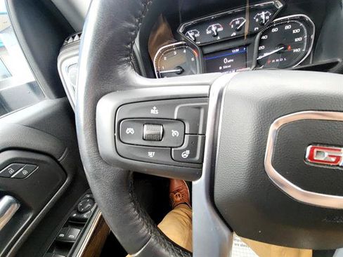 Used 2022 GMC Sierra 2500 SLE w/ SLE Value Package; image 24