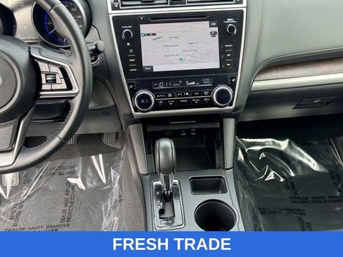 Used 2018 Subaru Outback 2.5i Limited image 19