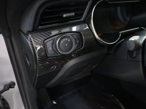 Used 2020 Ford Mustang Shelby GT500 w/ Carbon Fiber Track Pack RWD image 89