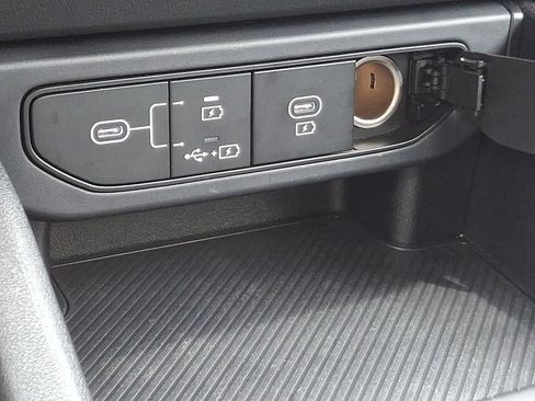 Certified 2025 Kia K4 FWD image 24