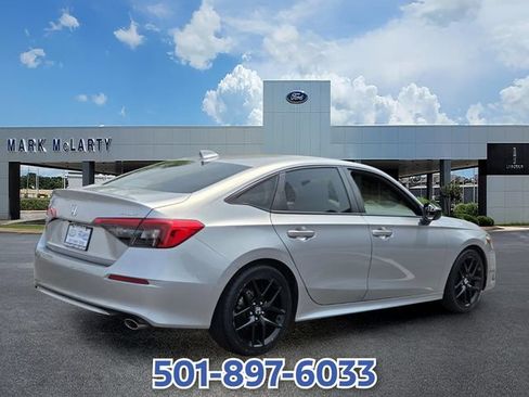 Used 2023 Honda Civic Sport image 5