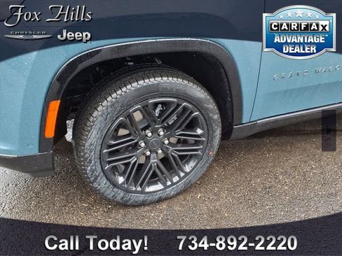 New 2026 Jeep Grand Wagoneer L Limited AWD/4WD image 5