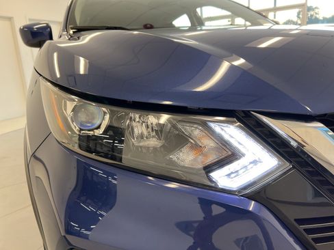 Used 2022 Nissan Rogue Sport S image 42