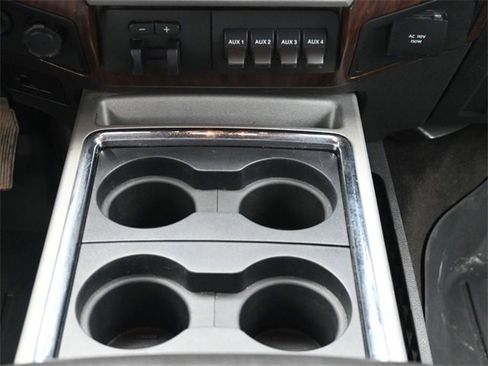 Used 2015 Ford F350 Lariat w/ Chrome Package image 20