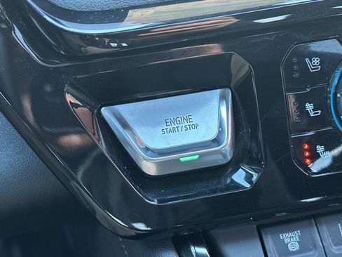 Used 2025 GMC Sierra 2500 AT4 w/ AT4 Premium Plus Package image 34