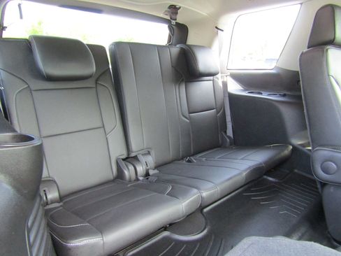 Used 2017 Chevrolet Tahoe Premier AWD/4WD image 17