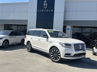 Used 2019 Lincoln Navigator Select w/ Technology Package video 1