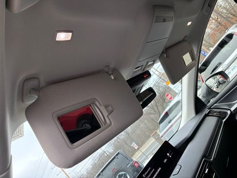 Used 2025 MAZDA CX-90 3.3 Turbo w/ Preferred Package image 48