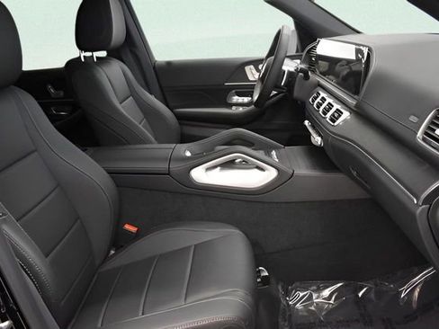 New 2026 Mercedes-Benz GLS 450 4MATIC image 21