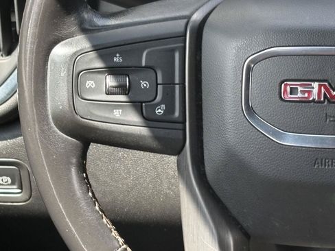 Used 2021 GMC Sierra 1500 AT4 w/ AT4 Value Package AWD/4WD image 8