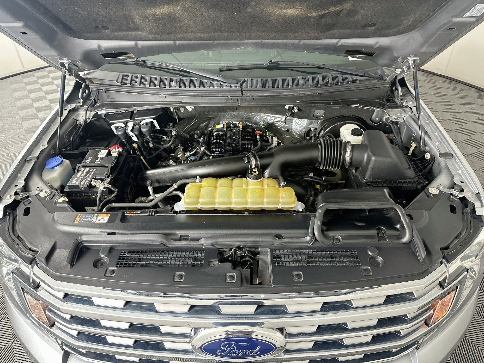 Used 2021 Ford Expedition Limited AWD/4WD image 36
