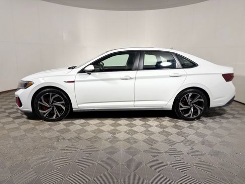 Used 2022 Volkswagen Jetta GLI Autobahn FWD image 3