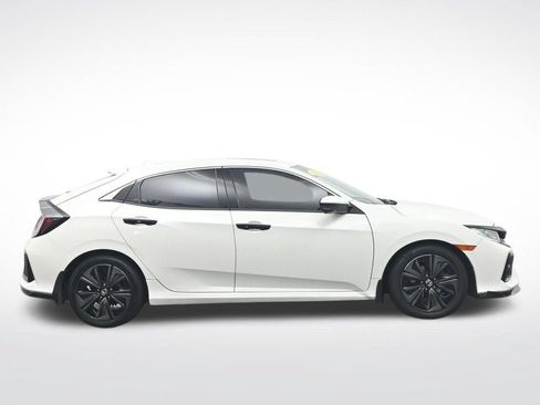 Used 2018 Honda Civic EX image 4