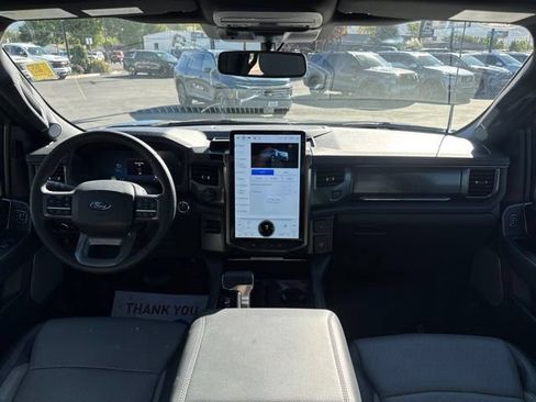 Used 2025 Ford F150 Lightning Lariat AWD/4WD image 15