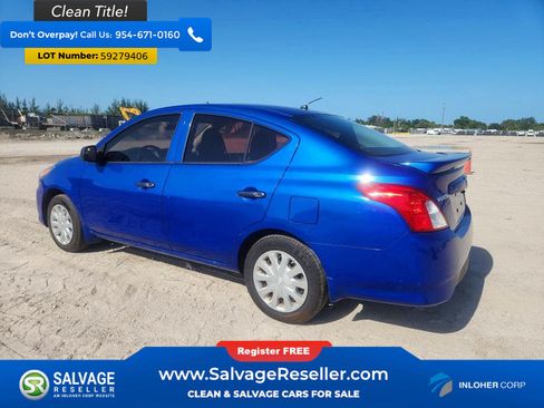 Used 2015 Nissan Versa S Plus FWD image 3