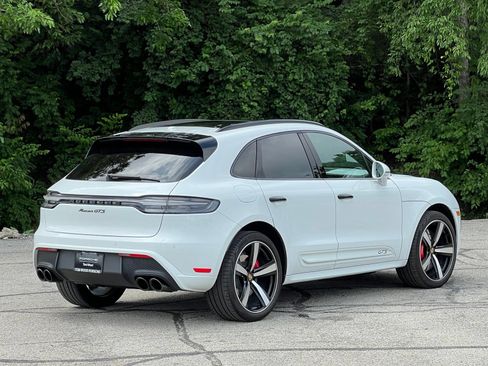 Certified 2024 Porsche Macan GTS AWD/4WD image 6