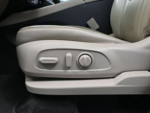 Used 2019 Buick Enclave Essence w/ Trailering Package, 5000 lbs. AWD/4WD image 20