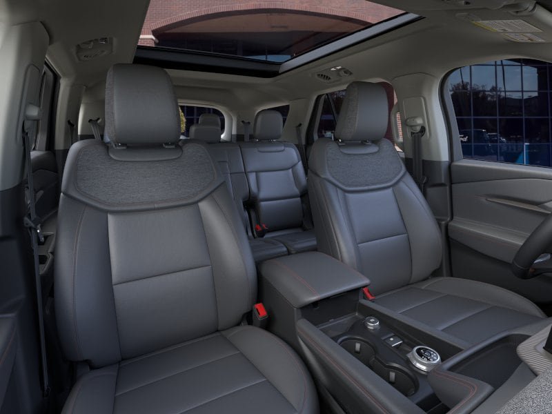 New 2026 Ford Explorer Active w/ Active Comfort Package AWD/4WD image 10