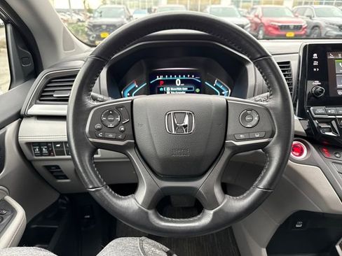 Certified 2023 Honda Odyssey EX-L image 18