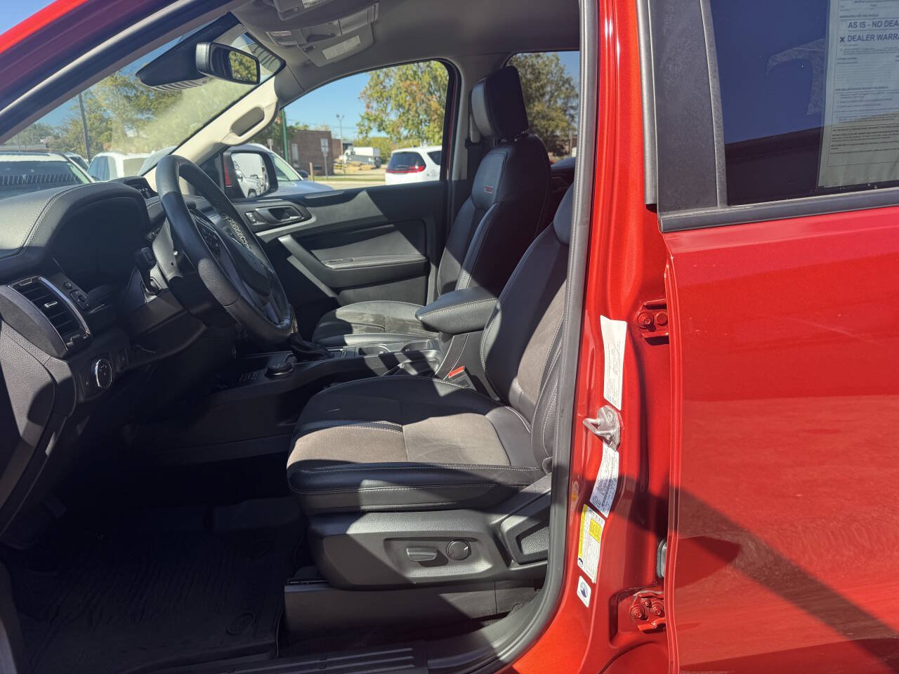 Used 2023 Ford Ranger Lariat w/ Tremor Off-Road Package AWD/4WD image 7