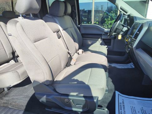 Used 2015 Ford F150 XLT w/ Equipment Group 302A Luxury image 14