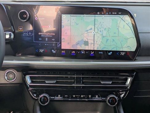 New 2026 Chevrolet Traverse LT w/ Driver Confidence Package image 13