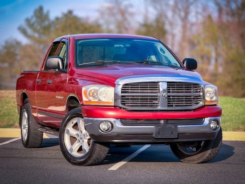 Used 2006 Dodge Ram 1500 Truck SLT image 1