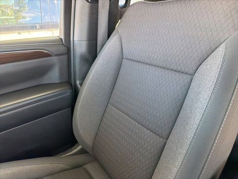 Used 2022 GMC Yukon XL SLE w/ Max Trailering Package image 25