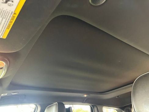 Used 2018 Jeep Grand Cherokee High Altitude RWD image 12