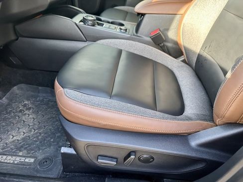 Used 2024 Ford Bronco Sport Outer Banks w/ Tech Package image 16