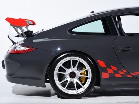 Used 2011 Porsche 911 GT3 RS image 12
