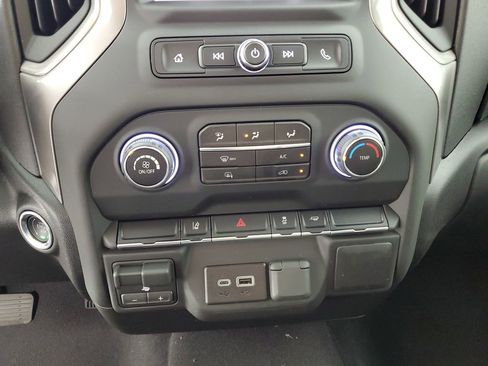 New 2026 Chevrolet Silverado 2500 Custom image 19