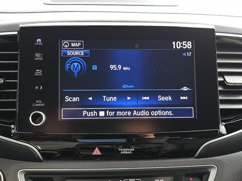 Used 2023 Honda Ridgeline RTL-E image 17