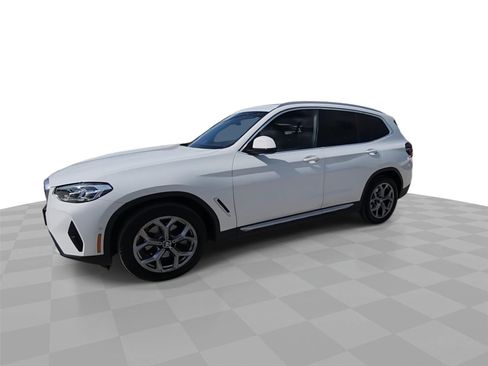 Used 2024 BMW X3 sDrive30i w/ Convenience Package w/ZPA RWD image 4