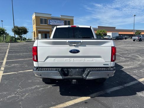 Used 2018 Ford F150 Lariat w/ Equipment Group 502A Luxury AWD/4WD image 6