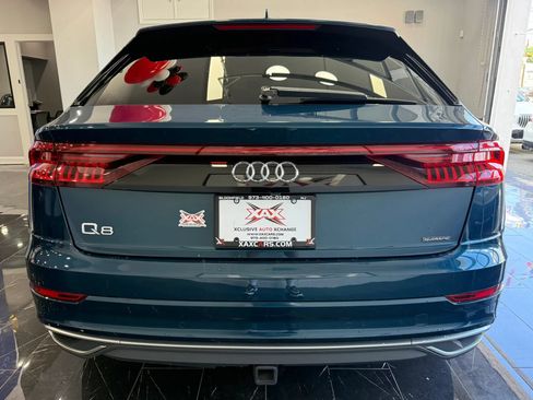 Used 2019 Audi Q8 Prestige AWD/4WD image 4