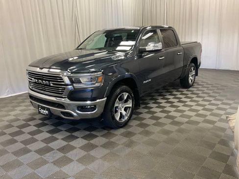 Used 2020 RAM 1500 Laramie AWD/4WD image 13
