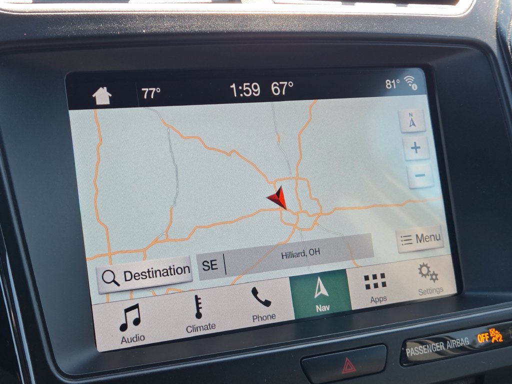Used 2018 Ford Explorer XLT w/ Equipment Group 202A AWD/4WD image 3