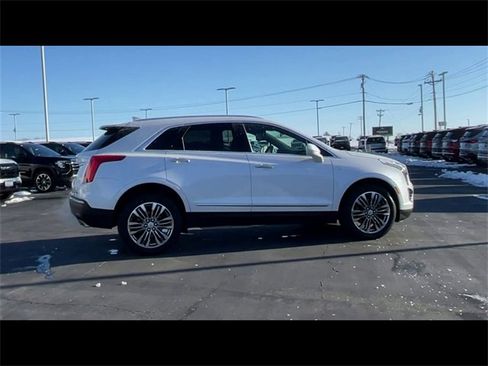 Used 2018 Cadillac XT5 Premium Luxury image 8